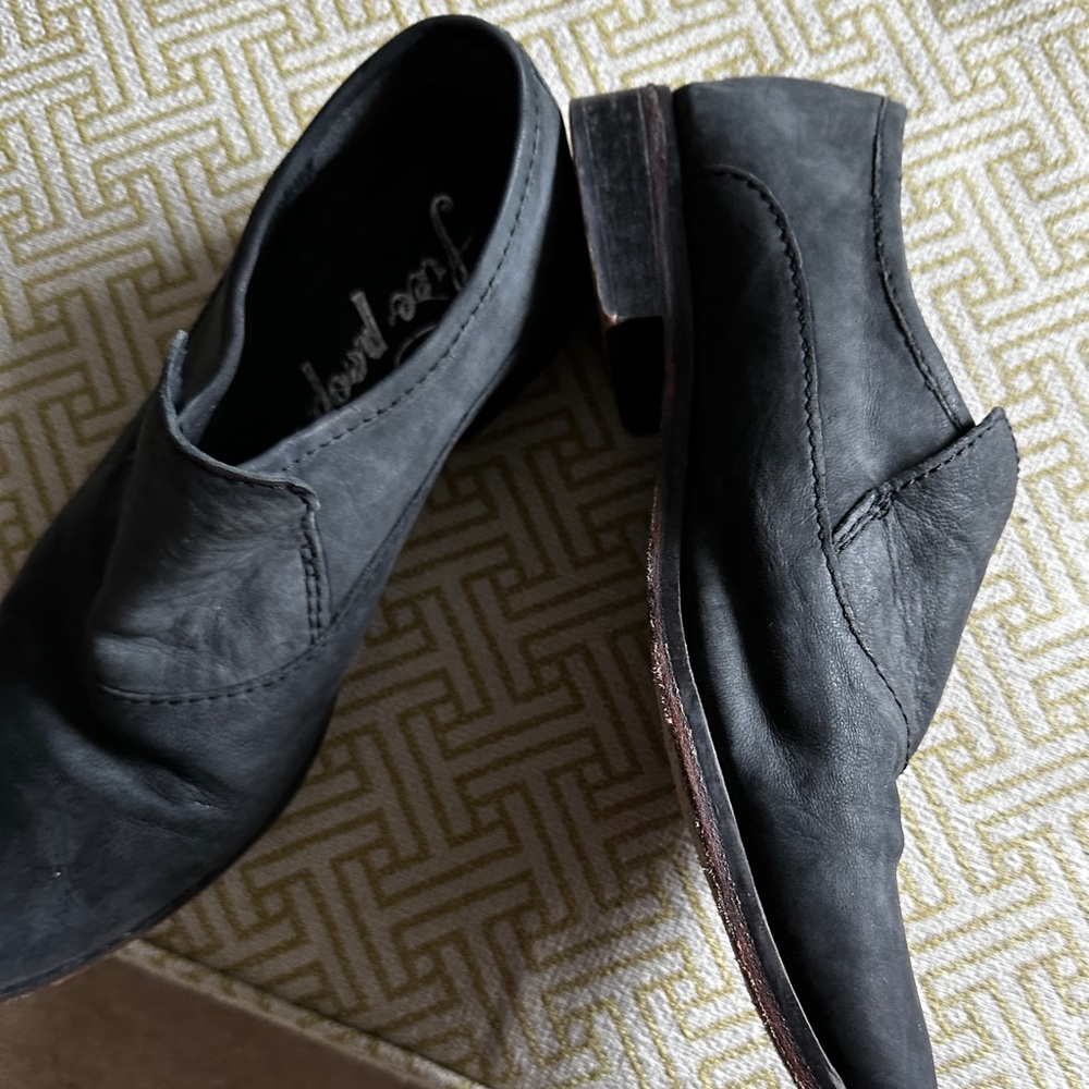 Free People flats